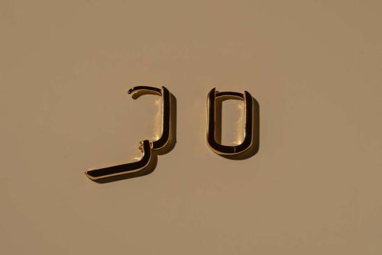  Milk & Rose 이어링 밀크앤로즈 미니 스퀘어 후프 귀걸이 - OTHER BRANDS