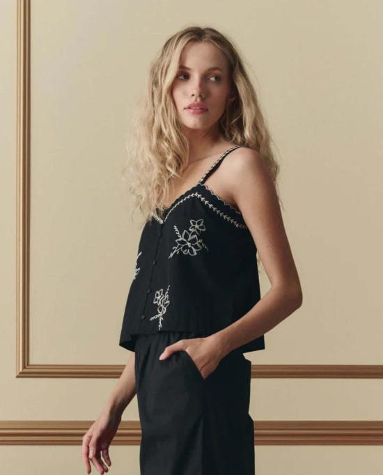  더 그레이트 민소매 티셔츠 . 행키 자수가 있는 위켄드 탱크탑 - THE GREAT