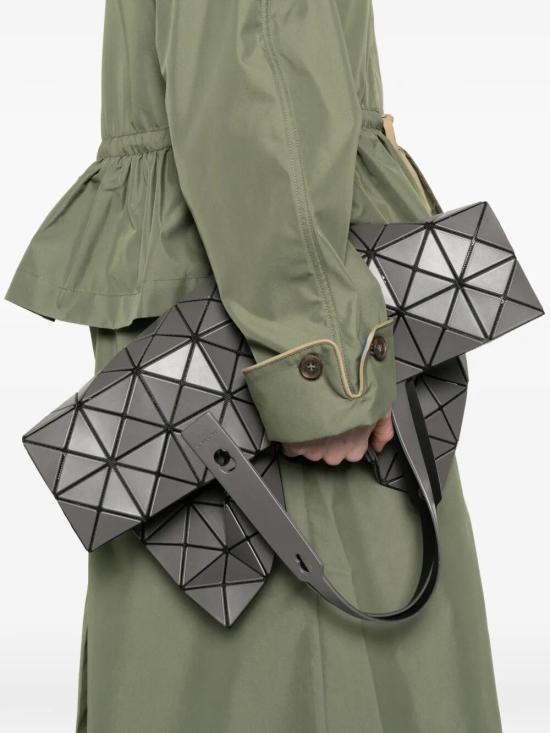 26SS 바오바오 숄더백 BB66AG682 14 CHARCOAL GRAY - BAOBAO