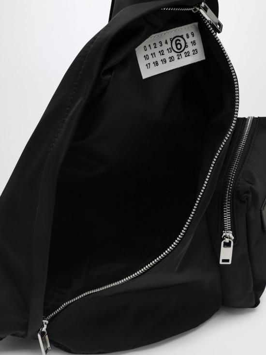 26SS MM6 메종마르지엘라 숄더백 SB5WG0019UP8504 T8013 Black - MM6 MAISON MARGIELA