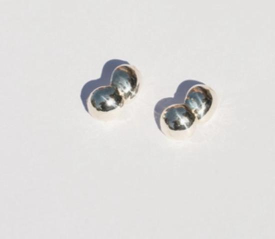  스윔 투 더 문 이어링 미니 팔로우 스터드 귀걸이 (재활용 스털링 실버 소재) - SWIM TO THE MOON