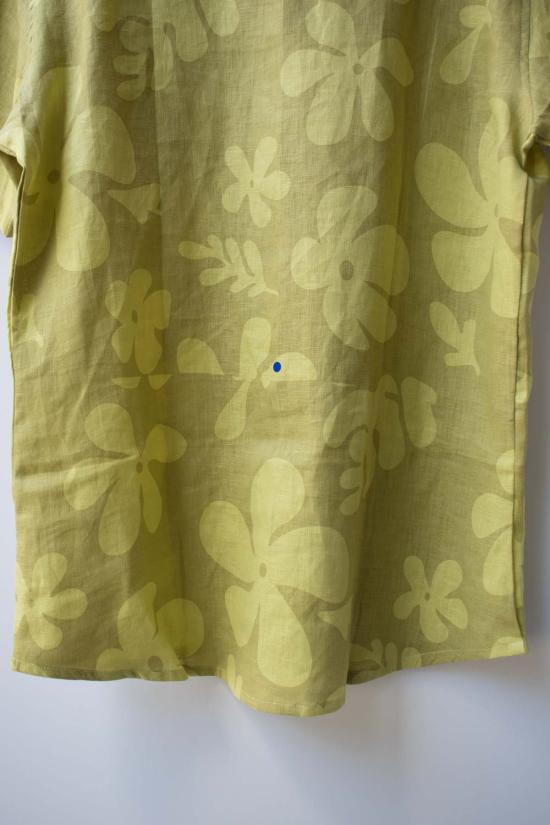  앳 던 셔츠 새벽에. 남녀공용 린넨 꽃무늬 셔츠 프린트 불량 - AT DAWN.