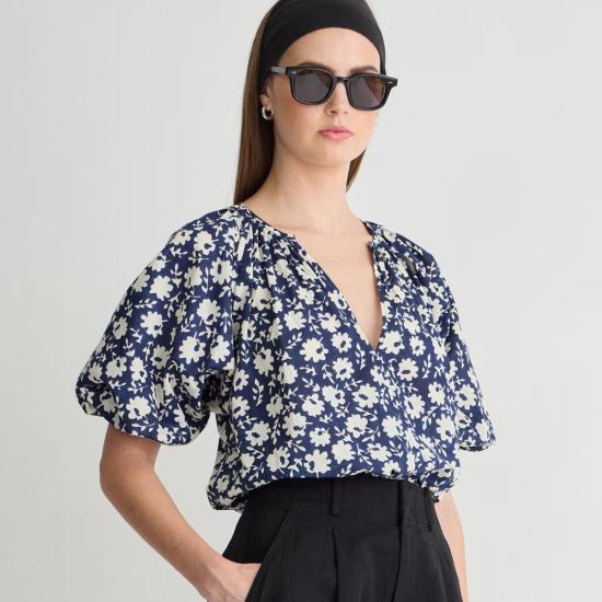  어피스 어파트 블라우스 Apiece Apart Nele Lantern Top Navy Floral - APIECE APART