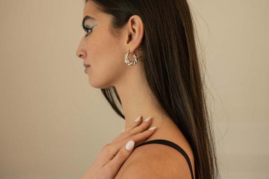  Milk & Rose 이어링 밀크앤로즈 볼드 트위스트 후프 - OTHER BRANDS