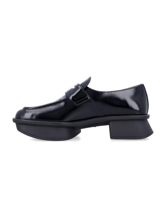 26SS 프라다 이퀄 브러쉬드 레더 로퍼 이퀄 브러쉬드 레더 로퍼 1D985N055 F0002 - PRADA
