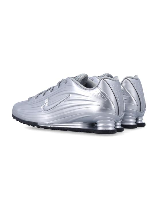 26SS 나이키 스니커즈 IO7843 002 SILVER - NIKE