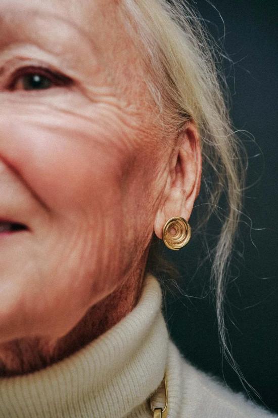  아리아나 부사르 레이펠 이어링 아리아나 부사르드 라이펠 코누스 귀걸이 황동