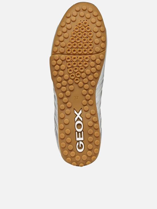 26SS 지옥스 스니커즈 D65B0A0BNCRC1007 None - GEOX