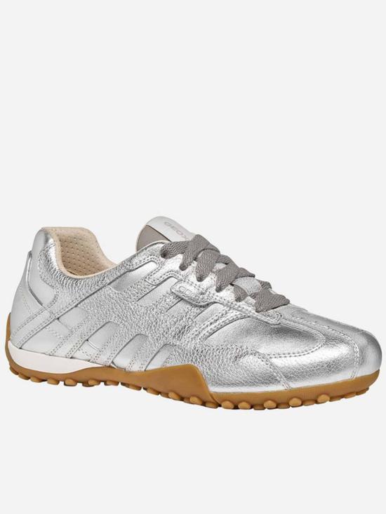 26SS 지옥스 스니커즈 D65B0A0BNCRC1007 None - GEOX