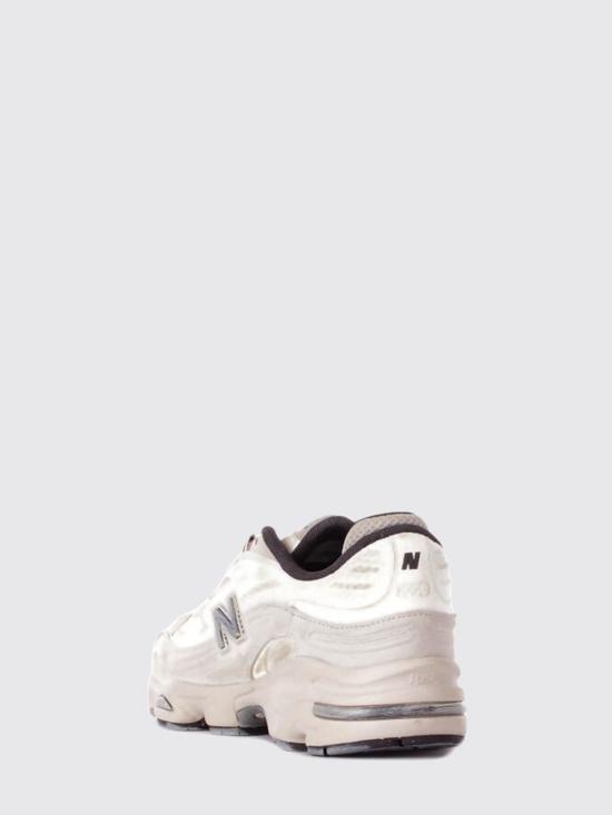 26SS 뉴발란스 스니커즈 U10006RM White - NEW BALANCE