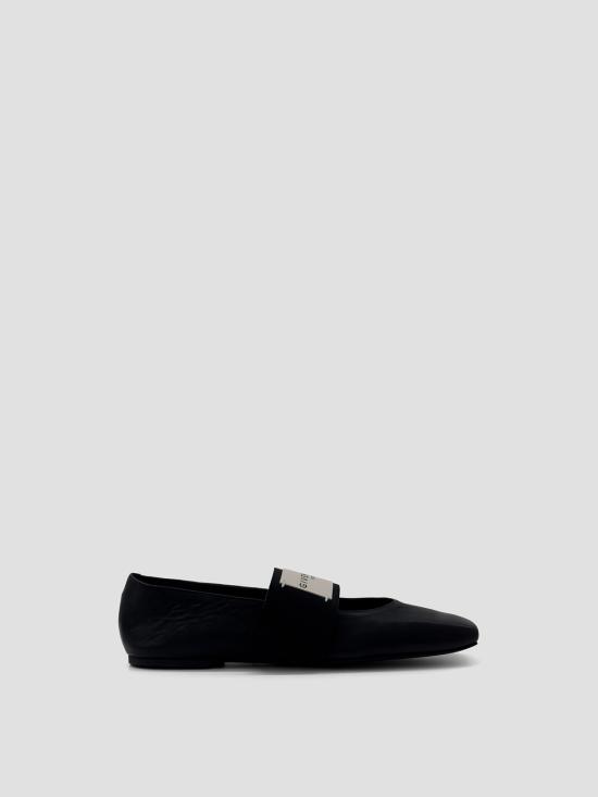 26SS 지방시 플랫 슈즈 BE5010E2FX 001 BLACK