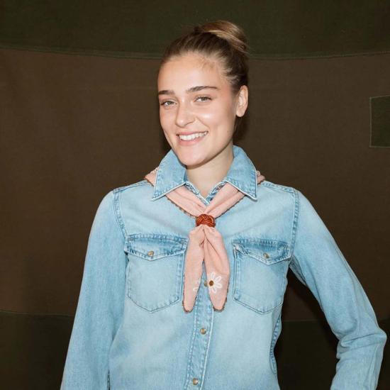  롤라 머플러/스카프 체인스티치 실크 노일 반다나 - LOLA