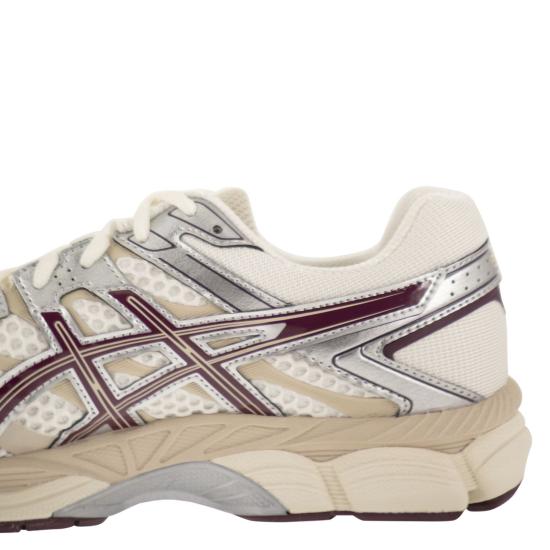 26SS 아식스 스니커즈 1203A733 CREAM BORDEAUX - ASICS