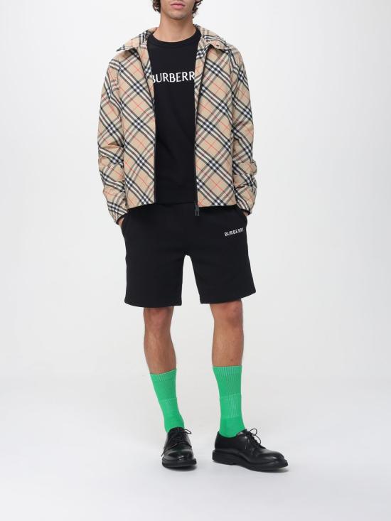 26SS 버버리 체크 나일론 바람막이 자켓 8121319 SAND DOM - BURBERRY