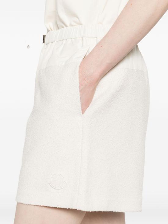 26SS 몽클레어 숏팬츠 8H00012 89BDU050 White - MONCLER