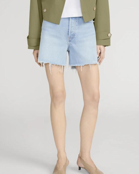  프레임 데님 숏팬츠 일상의 짧은 사기극을 에 담다 - FRAME