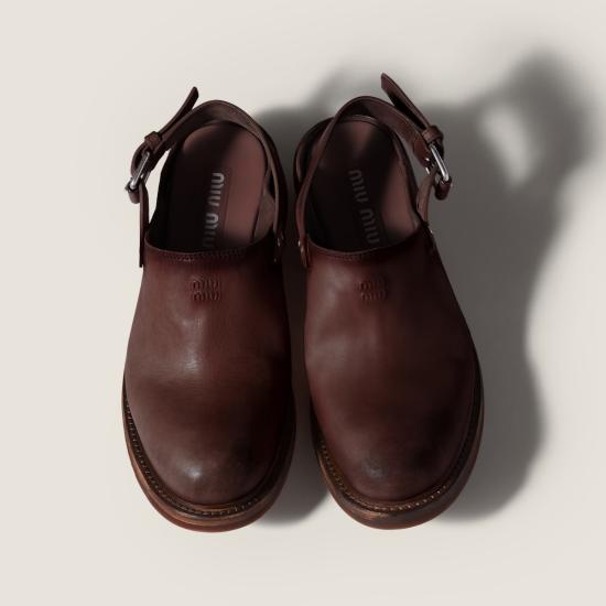 26SS 미우미우 샌들 5R667E5ODF0201 F A045 Brown - MIU MIU