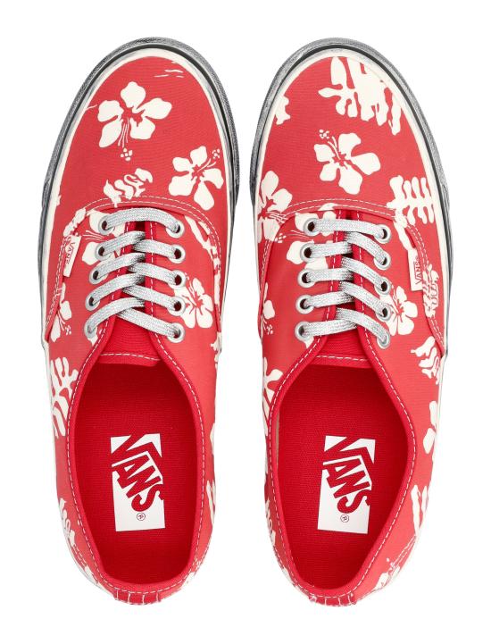 26SS 반스 스니커즈 VN000DB8CYK AM RED WHITE - VANS