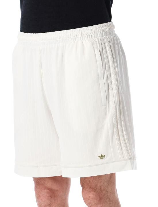 26SS 아디다스 숏팬츠 KC9106 CLOUD WHITE - ADIDAS