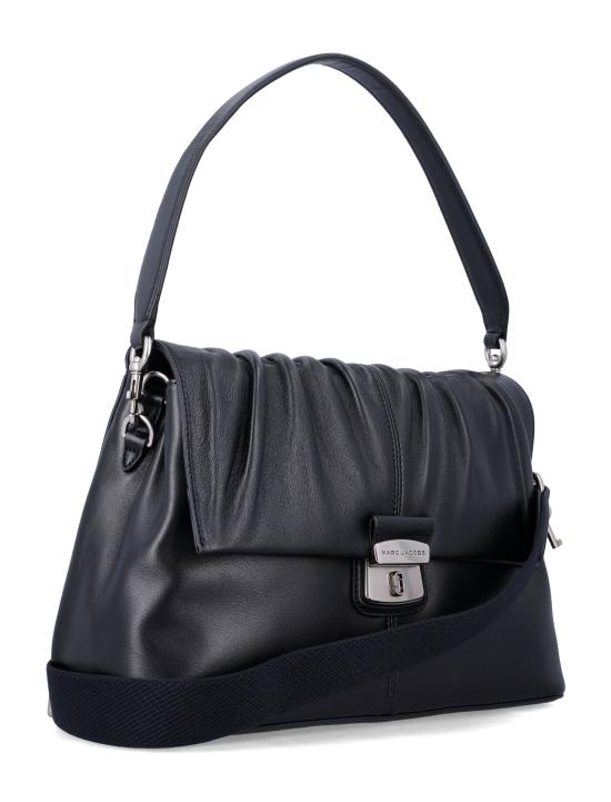 26SS 마크제이콥스 크리스티나 메신저 백 2R5HMS002H01 001 - MARC JACOBS
