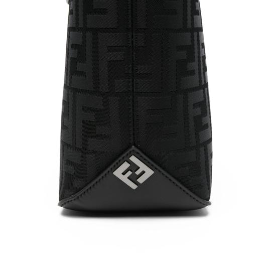 26SS 펜디 토트백 AVC6 7VA658 F05TR BLACK - FENDI