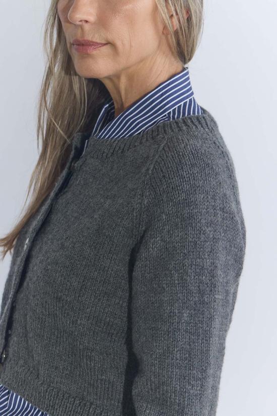  안티 오티 가디건 오티 이모 손뜨개 - AUNTIE OTI