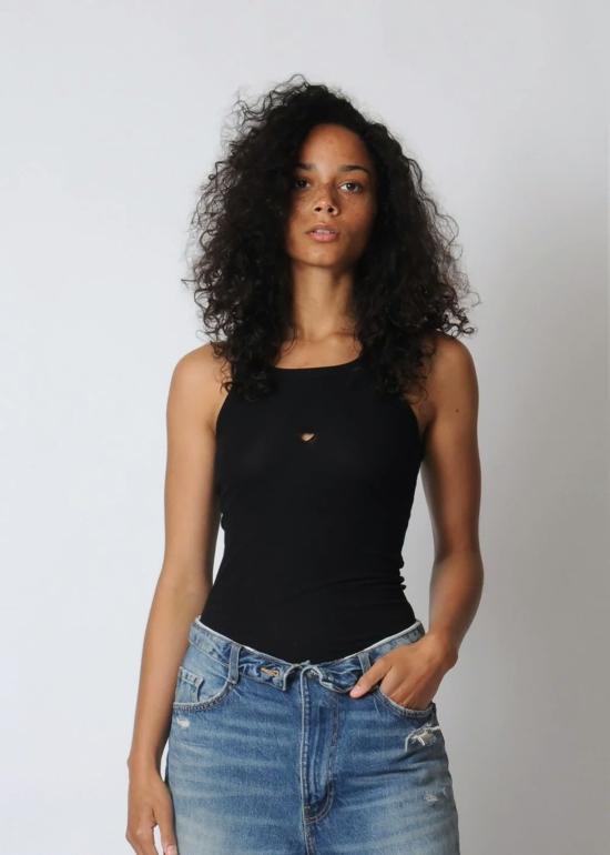  베이스레인지 민소매 티셔츠 하트 탱크