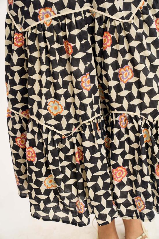  루주타 셰스 롱 원피스 모스 스커트 | 아틀라스 플로럴 - RUJUTA SHETH