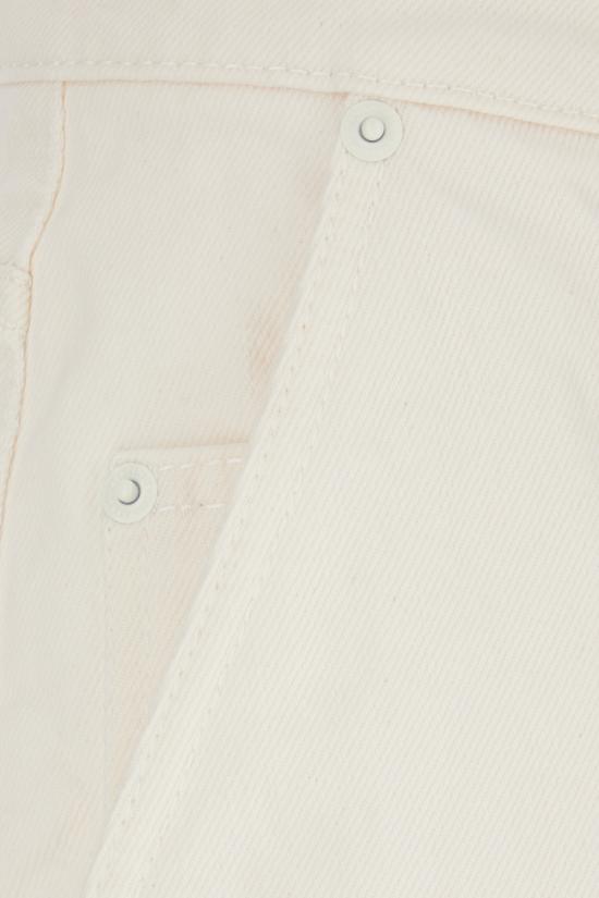 26SS 아미 숏팬츠 HSO837DE0126 136 BLANC CREME - AMI