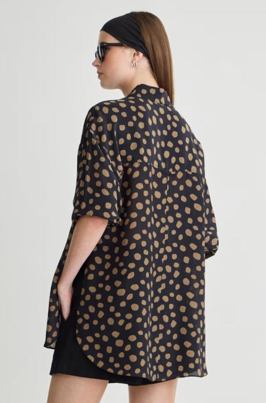  어피스 어파트 블라우스 Apiece Apart Isolde 버튼다운  블랙/카멜 - APIECE APART