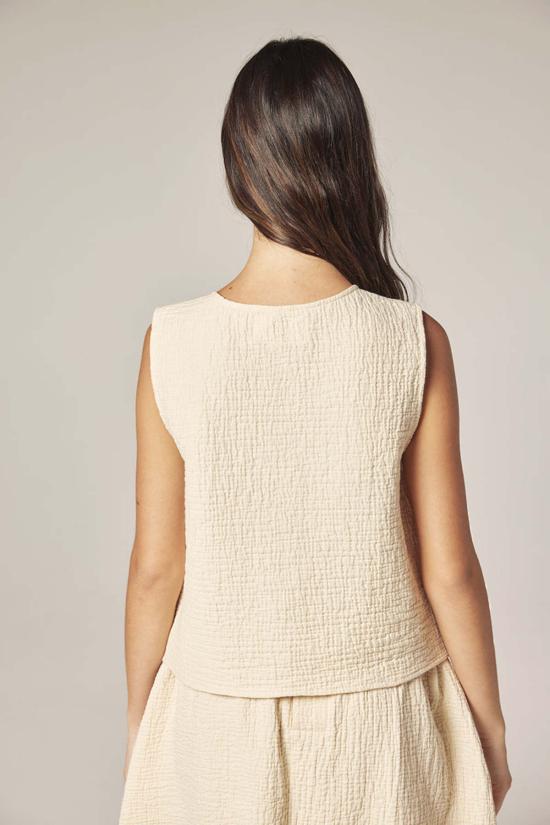  아멘테 블라우스 버튼다운 자카드 탑 크림 - AMENTE