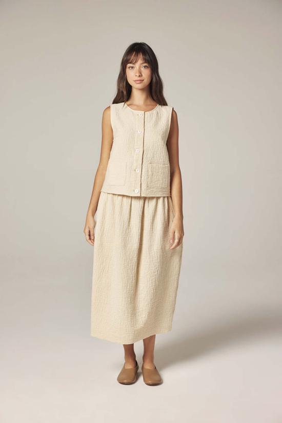  아멘테 블라우스 버튼다운 자카드 탑 크림 - AMENTE