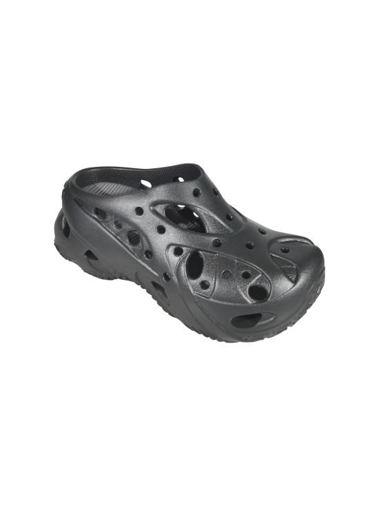 26SS 크록스 샌들 CR 211141 BLACK NERO - CROCS