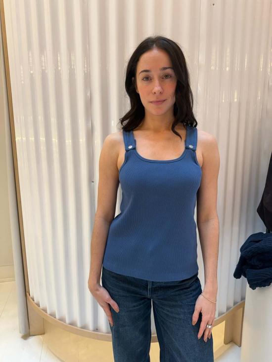  스틸히어 민소매 티셔츠 스틸 히어 뉴욕 스냅 탱크 - STILL HERE