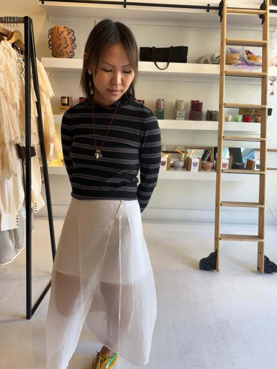  스틸히어 긴팔 티셔츠 스틸 히어 뉴욕 넬리 셔츠 블랙