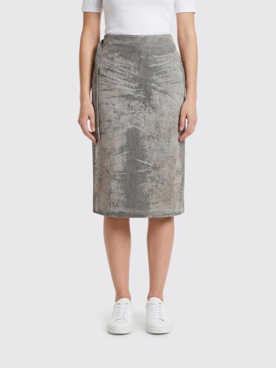 26SS 디젤 드-모리카-Fsi 미디 스커트 인 코튼-헴프 새틴 데님 A2377109P24 02 Black