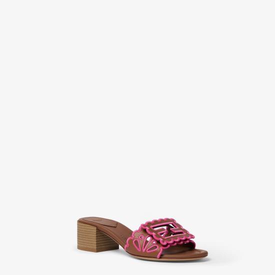 26SS 펜디 뮬/슬리퍼 8R8980AWLA F1VP2 SELLIERSUR - FENDI