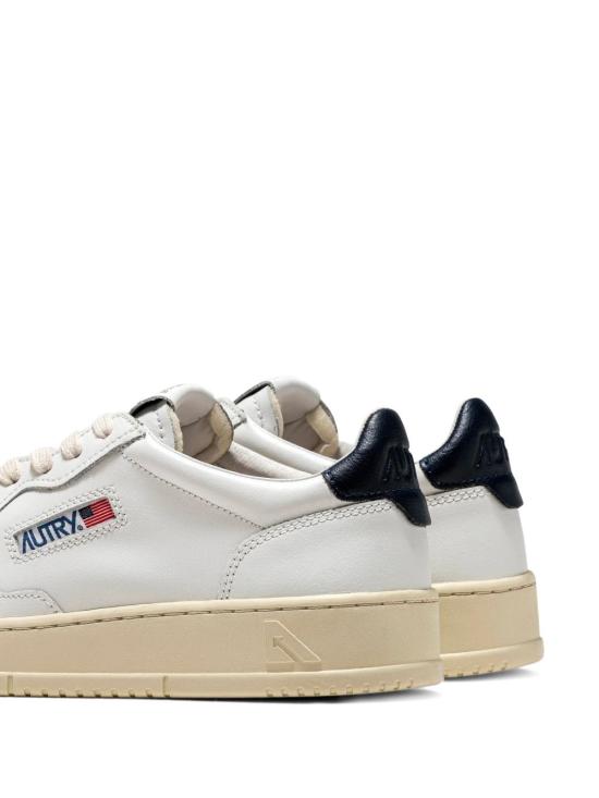 26SS 오트리 메달리스트 로우 스니커즈 AULMLL12WHITESPACE WHITE NAVY - AUTRY