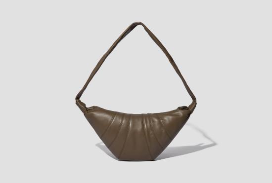 26SS 르메르 숄더백 중간 사이즈 크루아상  - 부드러운 나파 가죽 BG0001 LL095 카키색 - LEMAIRE