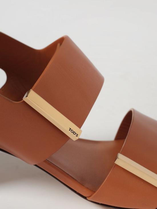 26SS 토즈 힐/펌프스 XXW03L0JG10N6M S410 Brown - TODS