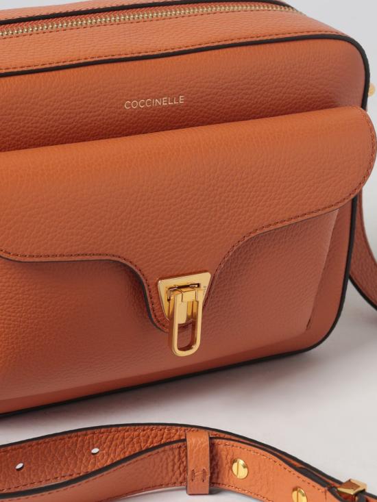 26SS 코치넬리 크로스백 E1MF6150601 R41 Brick Red - COCCINELLE