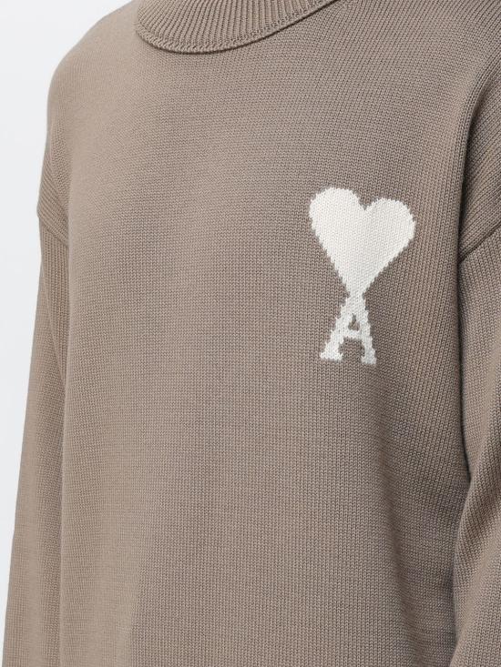 26SS 아미 ADC 울 & 코튼 크루넥 하트 스웨터 UKS859KN0156A 117 Beige - AMI