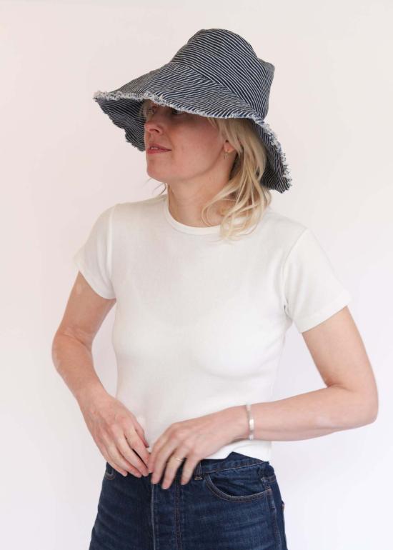  Abigail Rose & Lily Too 버킷햇 애비게일 로즈 앤 릴리 투 선햇 레일로드 스트라이프 데님 - OTHER BRANDS