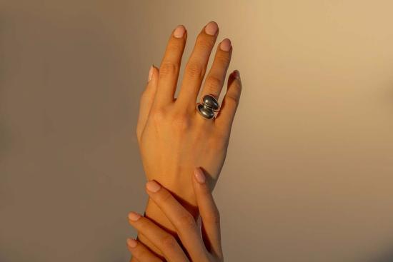  Milk & Rose 반지 밀크앤로즈 젠더 벤더 링