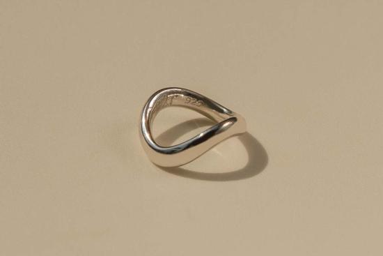  Milk & Rose 반지 밀크 & 로즈 웨이브 링 - OTHER BRANDS