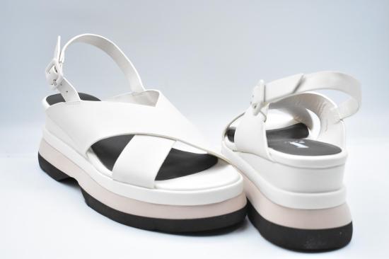 26SS 자노 샌들 523 OFF WHITE - JEANNOT