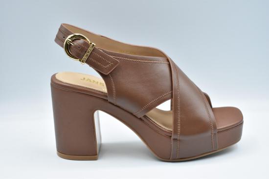 26SS 재닛앤재닛 샌들 651B BROWN