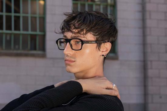  Milk & Rose 이어링 밀크 & 로즈 오닉스 스터드 - OTHER BRANDS