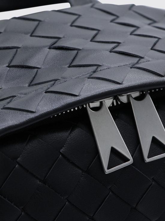 26SS 보테가베네타 인트레치아토 백팩 828527V2HL2 8803 Black - BOTTEGA VENETA
