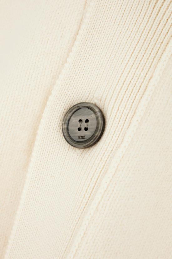 26SS 아미 하트 로고 인타르시아 V넥 가디건 UKC367018154 NEUTRAAL - AMI